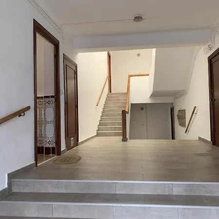 Cuentame -apartamento Bien Equipado, De Facil Aparcamiento Y Acceso-ideal Punto De Partida De Sus Rutas * Trujillo