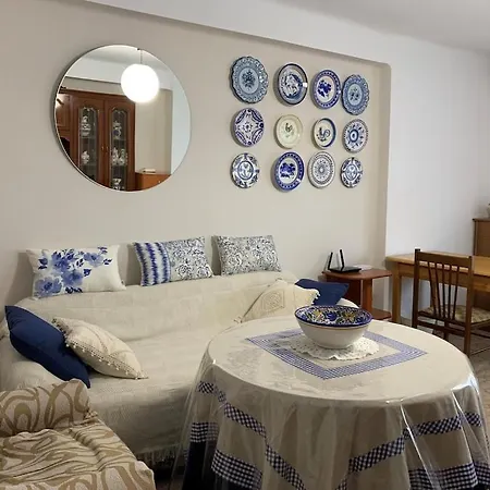 Cuentame -apartamento Bien Equipado, De Facil Aparcamiento Y Acceso-ideal Punto De Partida De Sus Rutas Lägenhet