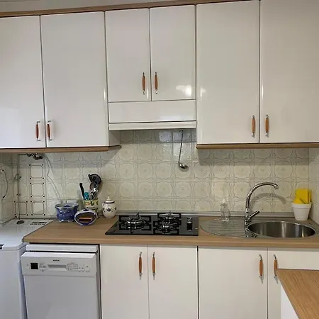 Cuentame -apartamento Bien Equipado, De Facil Aparcamiento Y Acceso-ideal Punto De Partida De Sus Rutas *