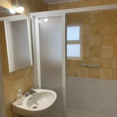 Cuéntame -apartamento Bien Equipado, De Fácil Aparcamiento Y Acceso-ideal Punto De Partida De Sus Rutas Apartamento *