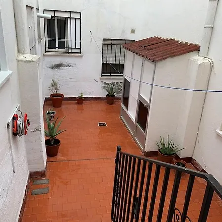 Cuéntame -apartamento Bien Equipado, De Fácil Aparcamiento Y Acceso-ideal Punto De Partida De Sus Rutas Apartamento *