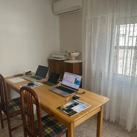 Cuentame -apartamento Bien Equipado, De Facil Aparcamiento Y Acceso-ideal Punto De Partida De Sus Rutas