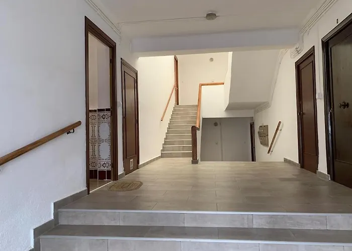 Cuentame: Equipped With Easy Parking And Access * Trujillo