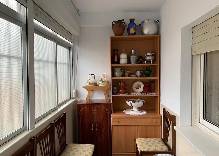 Appartamento Cuéntame -apartamento Bien Equipado, De Fácil Aparcamiento Y Acceso-ideal Punto De Partida De Sus Rutas