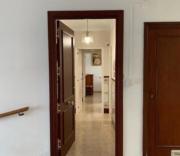 Apartment Cuentame: Equipped With Easy Parking And Access *