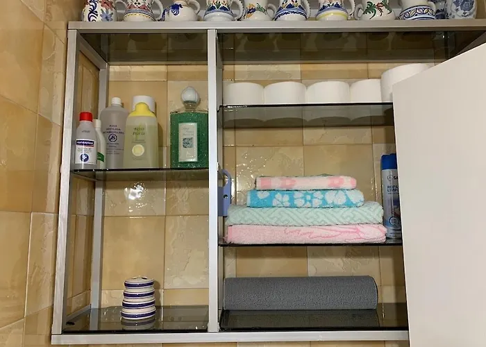 Cuentame: Equipped With Easy Parking And Access Apartment Trujillo