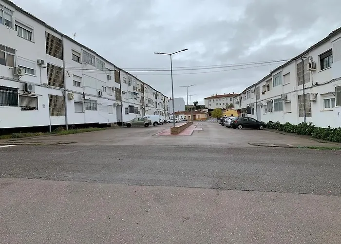 Cuéntame -apartamento Bien Equipado, De Fácil Aparcamiento Y Acceso-ideal Punto De Partida De Sus Rutas Appartamento *