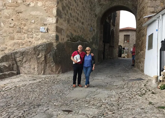 Appartamento Cuéntame -apartamento Bien Equipado, De Fácil Aparcamiento Y Acceso-ideal Punto De Partida De Sus Rutas