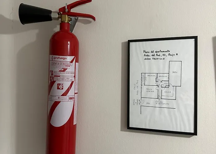 Cuentame: Equipped With Easy Parking And Access Apartment Trujillo